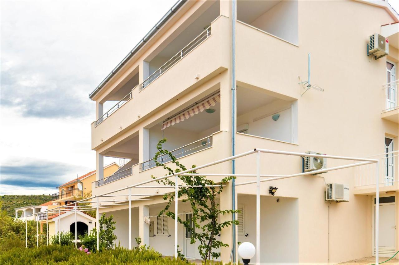 Apartment Ante Ražanj Dış mekan fotoğraf