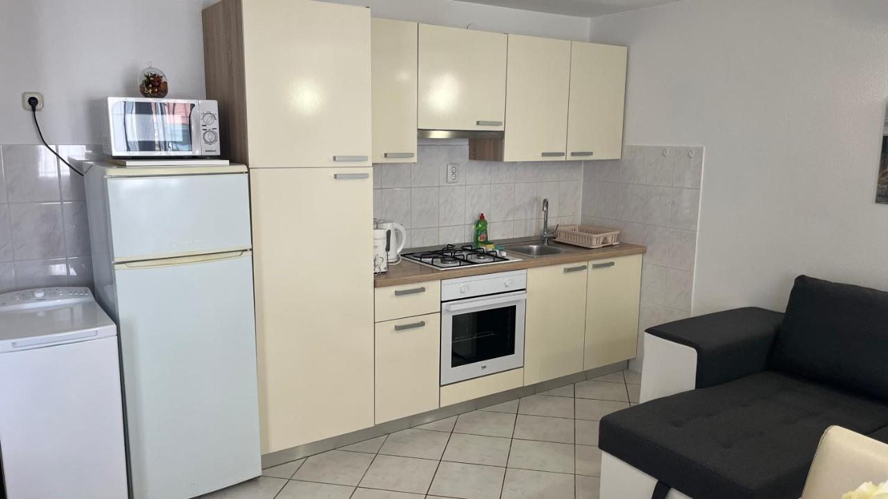 Apartment Ante Ražanj Dış mekan fotoğraf